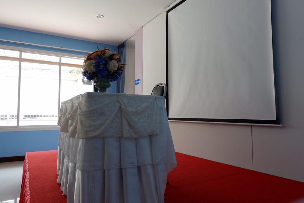 Na Chaidej Hotel Surat Thani Eksteriør billede